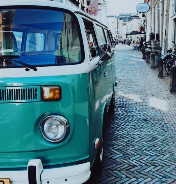 Verliefd op dit busje😍elke keer breng dit prachtige #volkswagenbusje mij weer naar de mooiste locaties, romantische bruiloften en gezellige verjaardagen en bedrijfsfeestjes. Nu de komende tijd weer wat minder maar dan nu extra genieten van elke keer als het weer kan! 🥰
#foodtruck #vegetarian #vegetarisch #vegetarianfood #vegan #vegetarischefoodtruck #foodtrucklife #oldtimer #veganistisch #veganinspiration #bruiloftinspiratie #weddingphotography