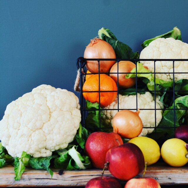 Het jaar is weer van start en veel mensen hebben weer veel mooie en goede voornemens! Wat zijn jouw goede voornemens?
Ik ga dit jaar lekker genieten van elke nieuwe dag! En kijk uit naar mooie dagen waar we weer gezellige momenten kunnen vieren!
#vegan #veganistisch #vegetarisch #vegetarischerecepten #vegetarischefoodtruck #foodtruck #healthyfood #healtylife #veggie #veggiefood #veganfoodie #evenementen #evenementencatering #catering #vegetarischecatering #vegetarischecateringdenbosch #brabant